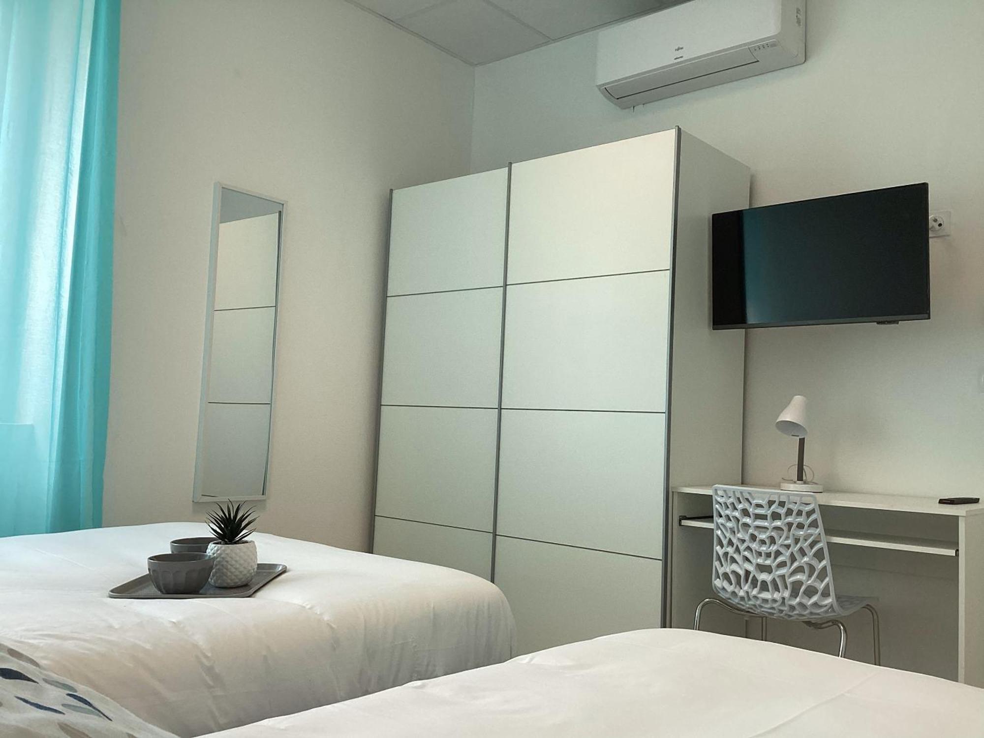 לורדה Appartement Stella 95 M2 Climatise Parking Proche Sanctuaires מראה חיצוני תמונה