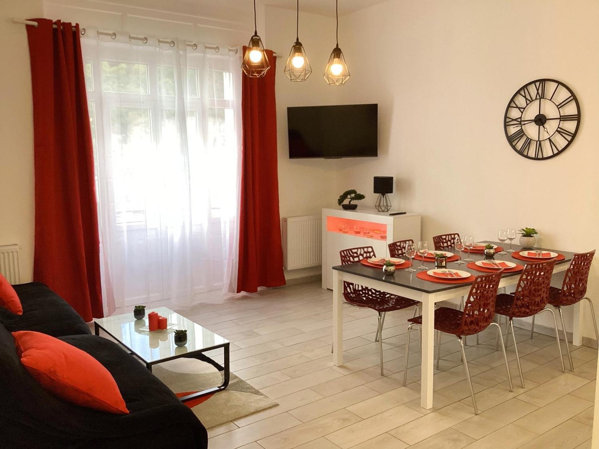לורדה Appartement Stella 95 M2 Climatise Parking Proche Sanctuaires מראה חיצוני תמונה