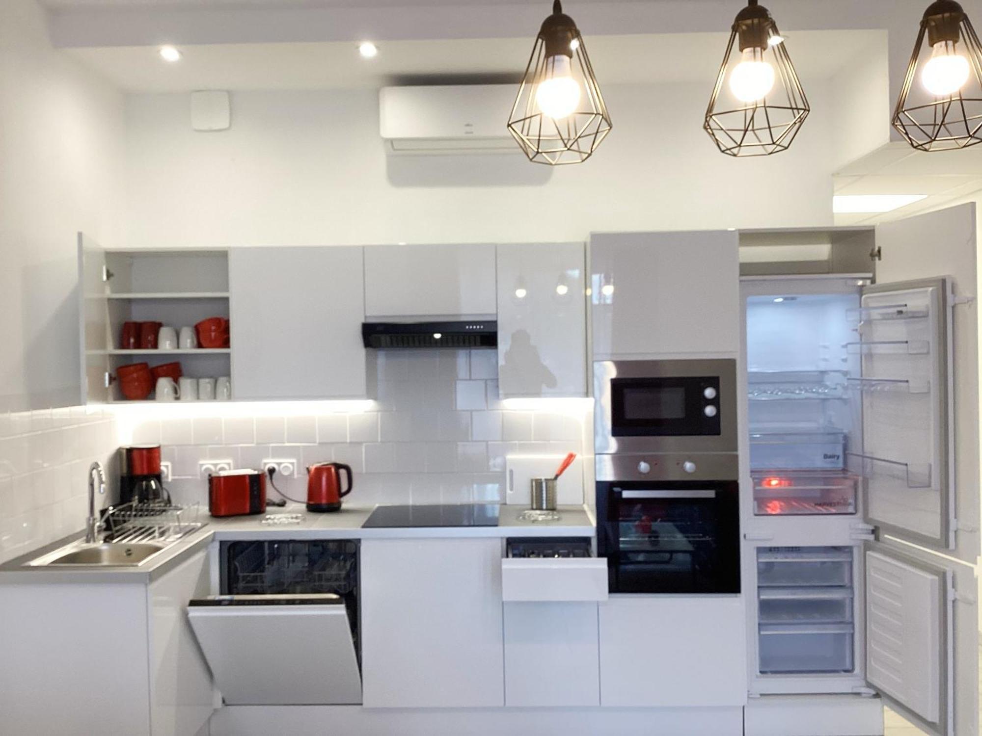 לורדה Appartement Stella 95 M2 Climatise Parking Proche Sanctuaires מראה חיצוני תמונה